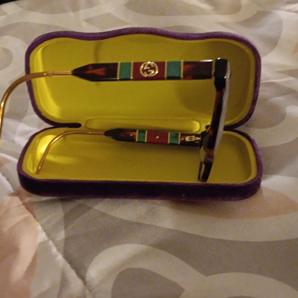 Gucci eye 👀 glasses frames Authentic - Picture 5 of 5